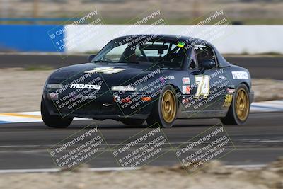 media/Mar-16-2025-CalClub SCCA (Sun) [[e72803ec8c]]/Group 5/Qualifying (Turn 1)/